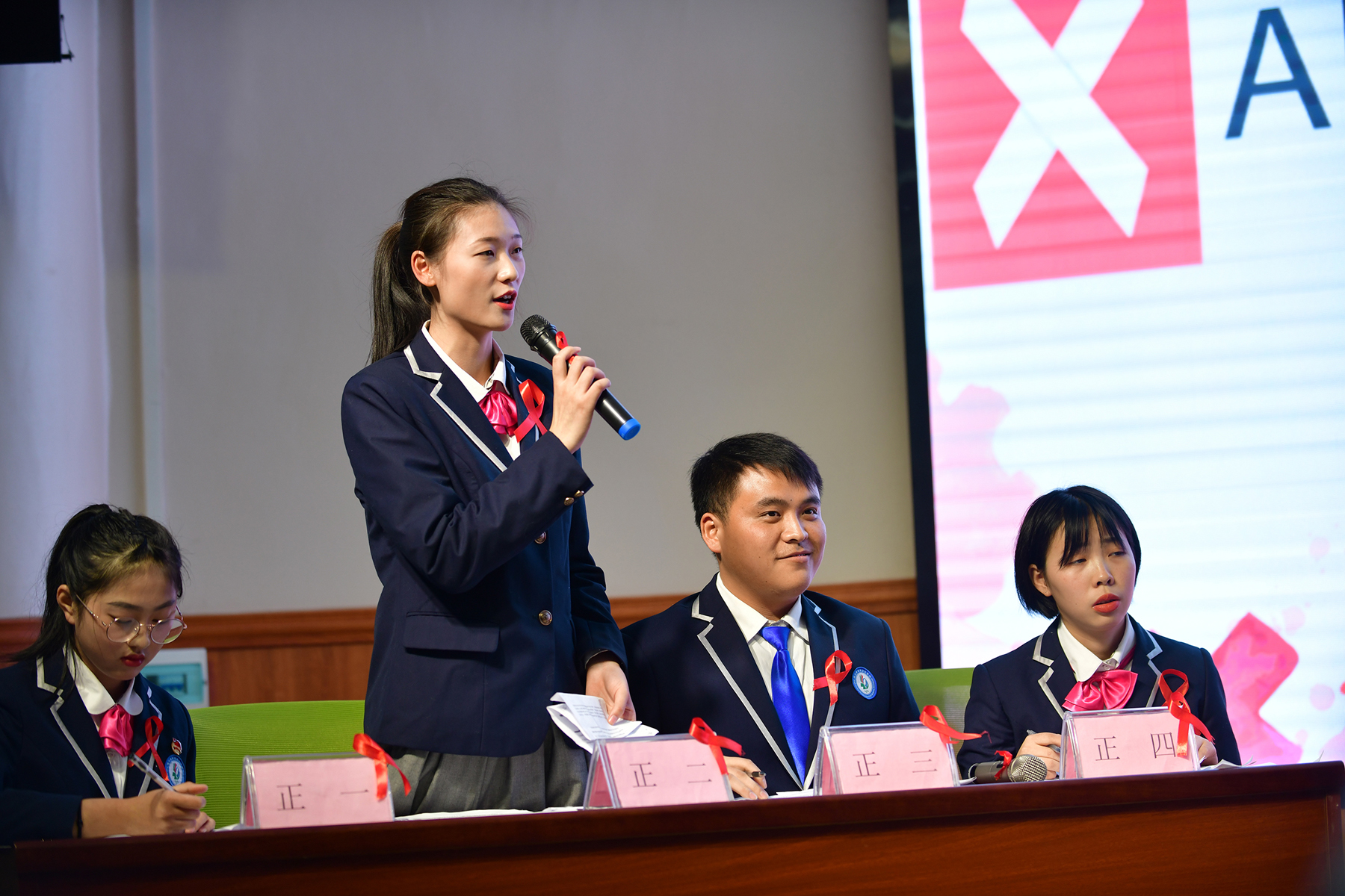 四川省南充卫生学校为“艾”前行艾滋病辩论赛总决赛圆满落幕